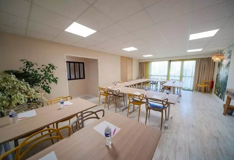Sure Hotel By Best Western Beziers Le Monestie