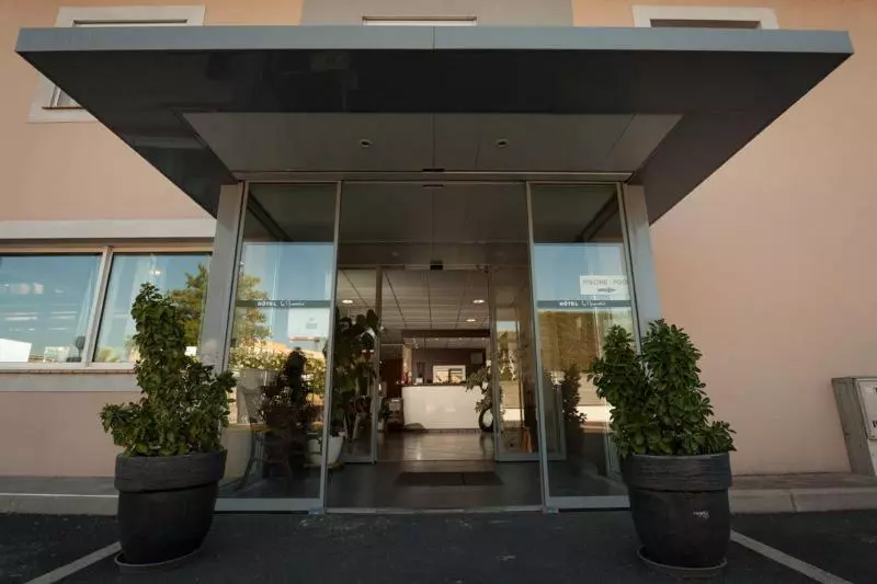 Sure Hotel By Best Western Beziers Le Monestie