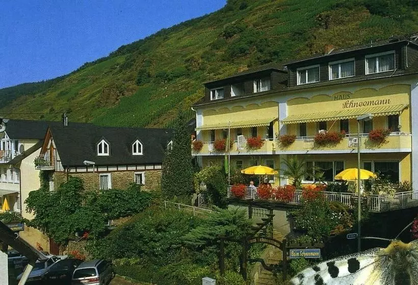 Majatalo Beim Schneemann