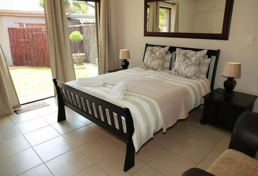 ペンション Big 5 Guest House