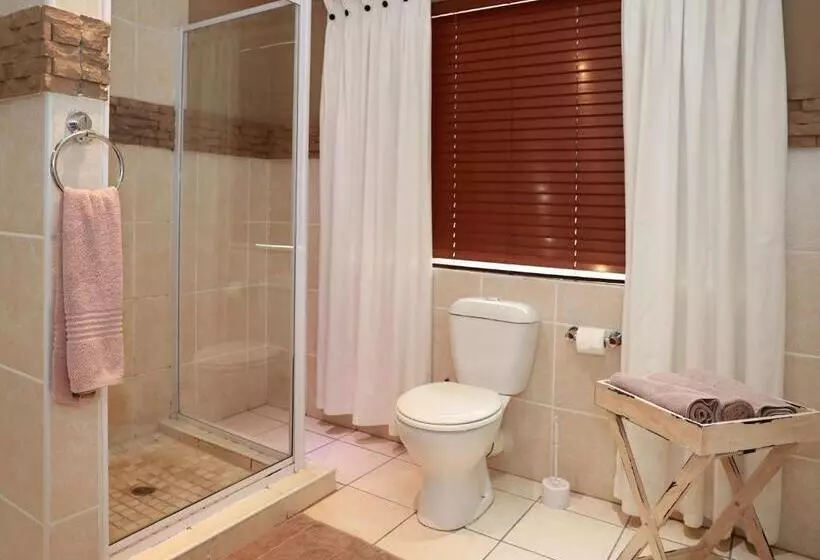 ペンション Big 5 Guest House