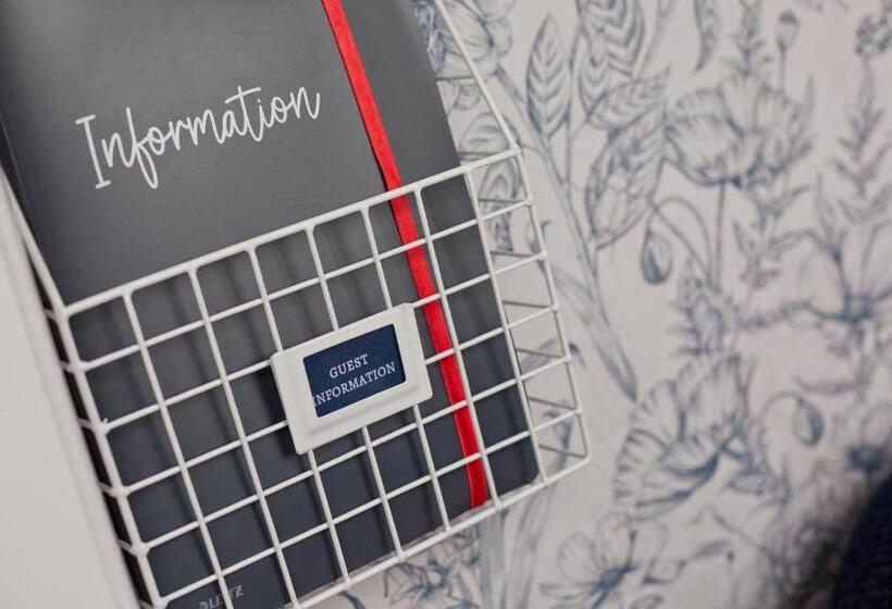 膳宿费 Broadlands Windermere