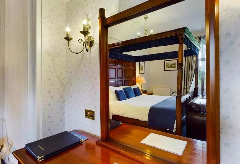 Majatalo Crow How Country Guest House