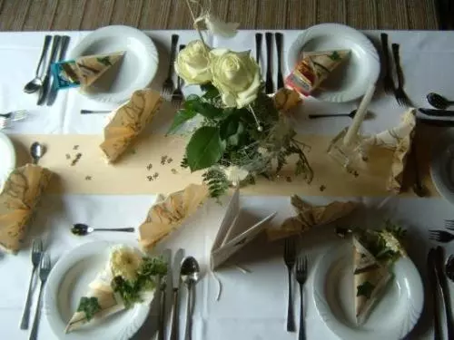 Majatalo Gasthaus Sonne Gbr