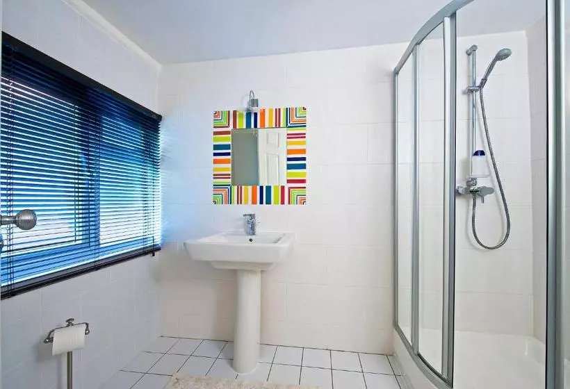 ペンション Godalming Hotel Guest House