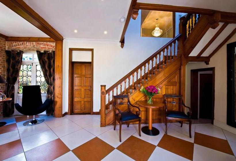 펜션 Godalming Hotel Guest House