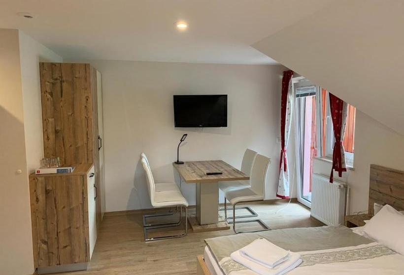 Пансион Guesthouse Veranda