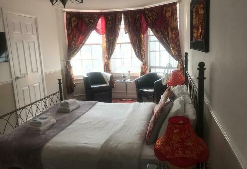 פנסיון Kempfield House