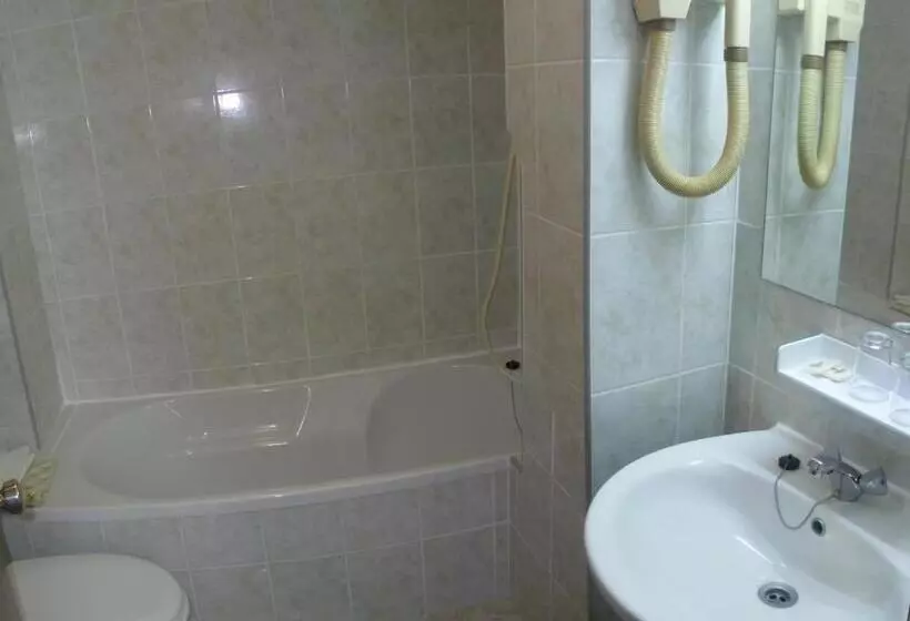 ペンション Residencial Imperial