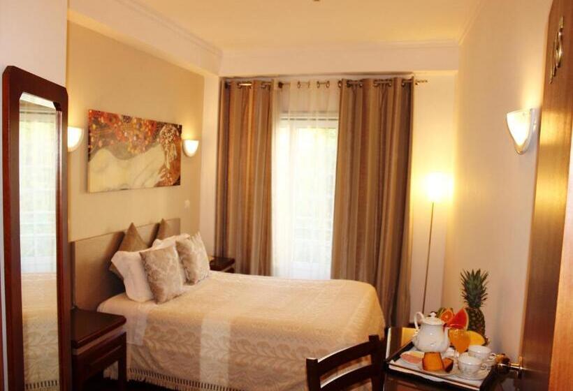 פנסיון Residencial Imperial