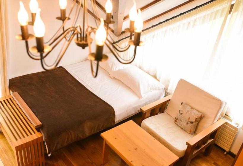 بنسيون Stupina