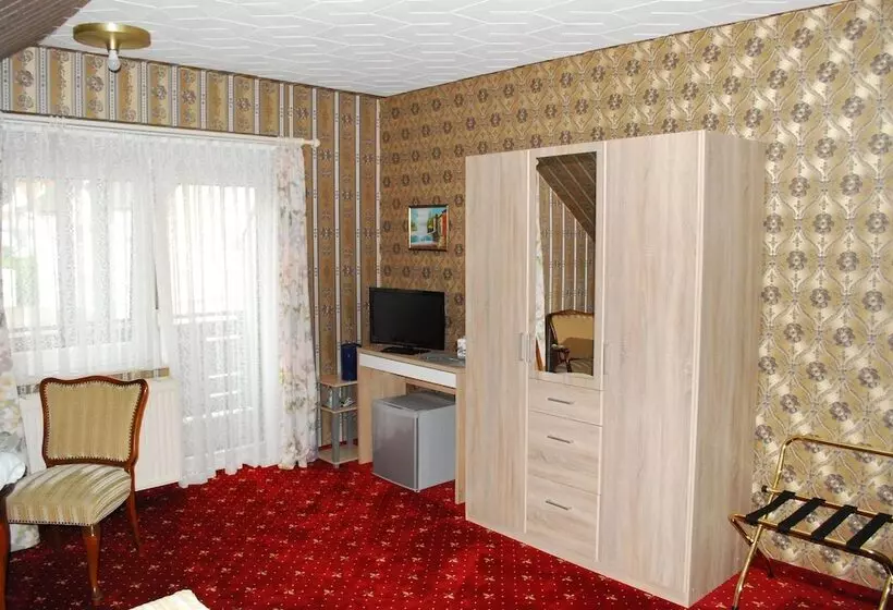 Pension Ramona   Hotel Garni