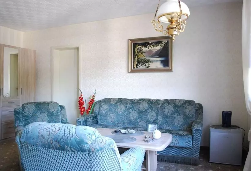 Pension Ramona   Hotel Garni