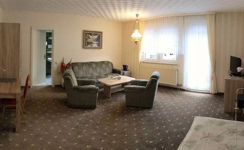 Pension Ramona   Hotel Garni