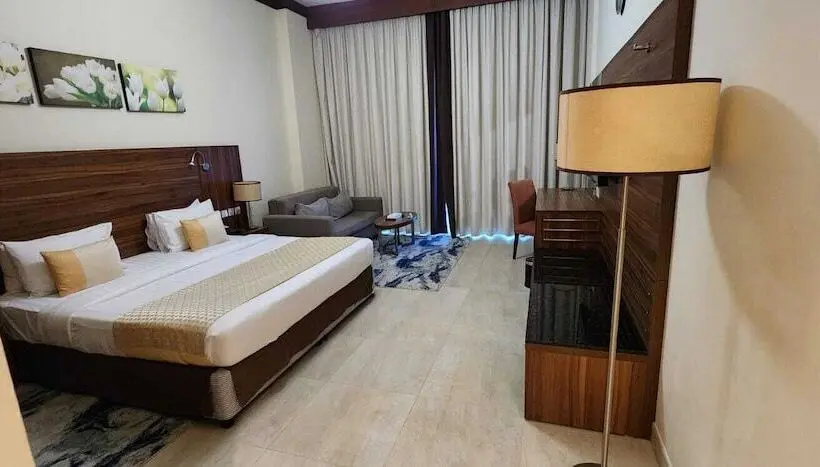 Tulip Al Barsha Hotel Apartment