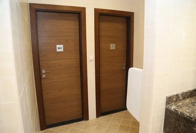 Tulip Al Barsha Hotel Apartment