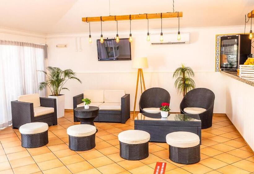 Giramar Apartamentos Turisticos