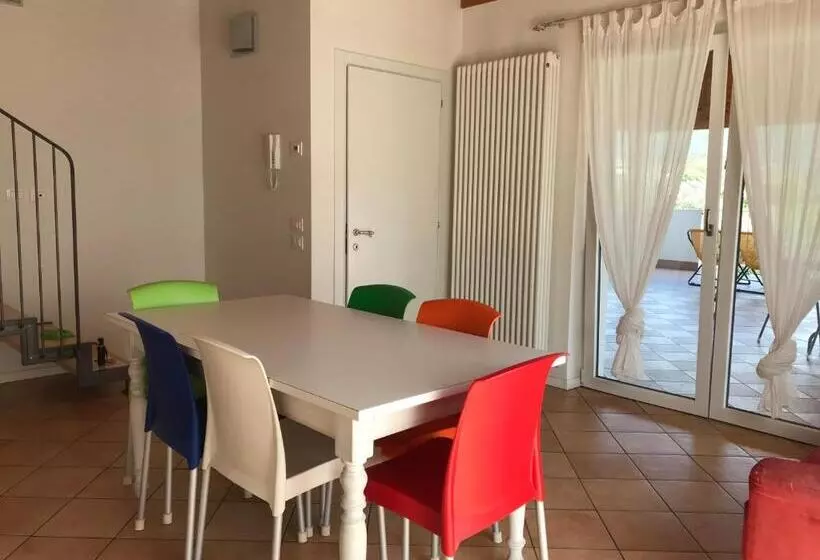 ホテル Agriturismo Maso Bergot