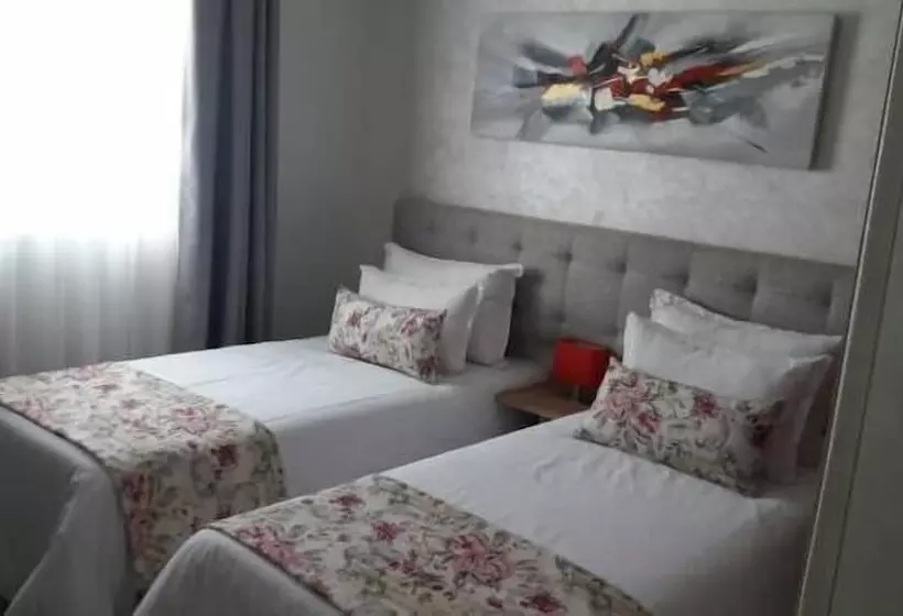 Hotelli Hospitality Inn