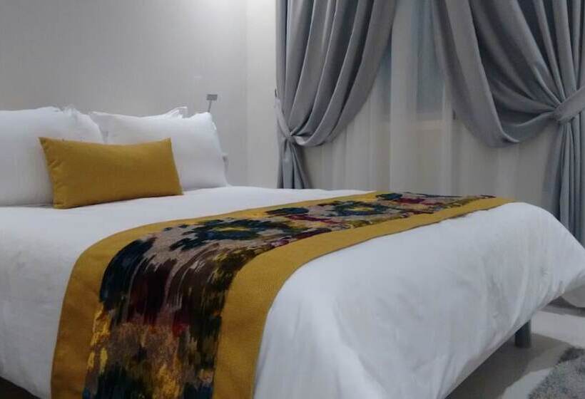 Отель Hospitality Inn