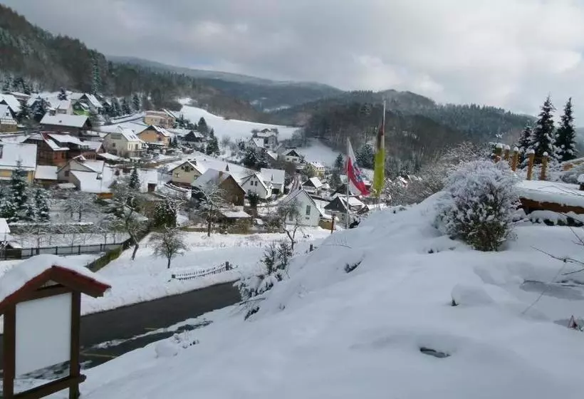 Hotelli Landhaus Talblick  Boutique B&b Pension Gästehaus