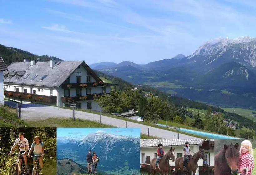 ペンション Berggasthof Schwaigerhof