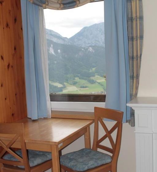 بنسيون Berggasthof Schwaigerhof