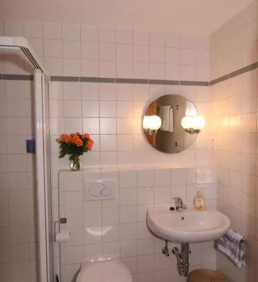 Majatalo Gästehaus Schmid Lopez