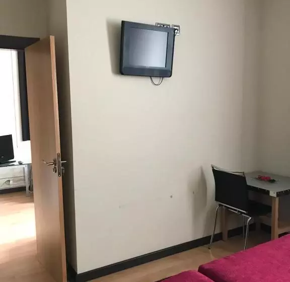 پانسیون Hostal De Cuenca