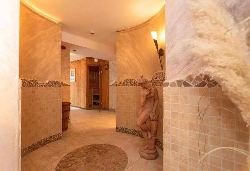 ペンション Klawunn Hotel & Apartement