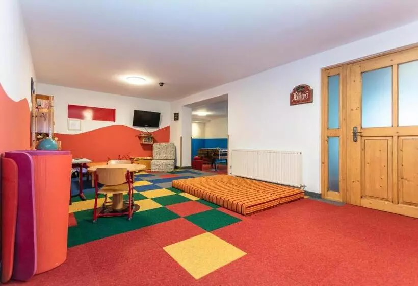 ペンション Klawunn Hotel & Apartement