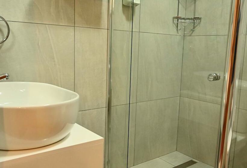 ペンション Lamor Guest House