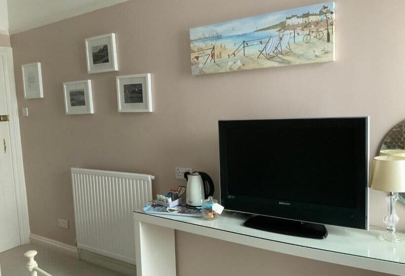 Pensione Linden Lodge Guest House