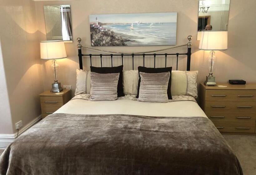 Pensione Linden Lodge Guest House