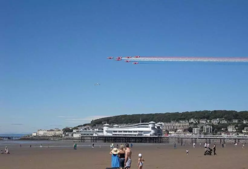 Majatalo Linden Lodge Guest House