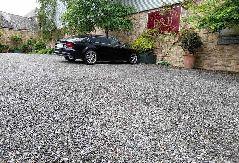 بنسيون Red Setter Town House B&b