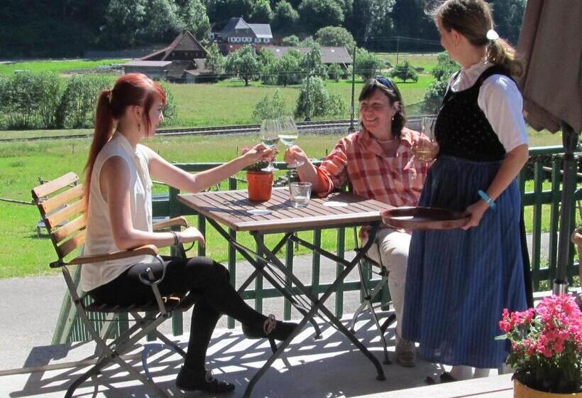 펜션 Wäldebauernhof