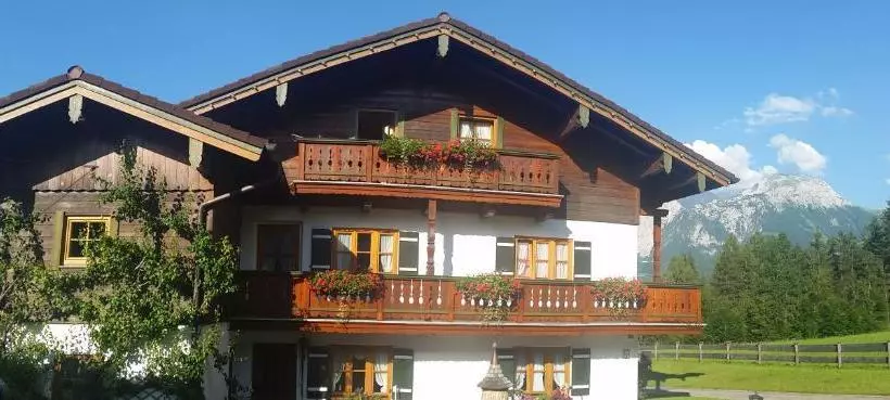 Majatalo Appartements Hochödlehen