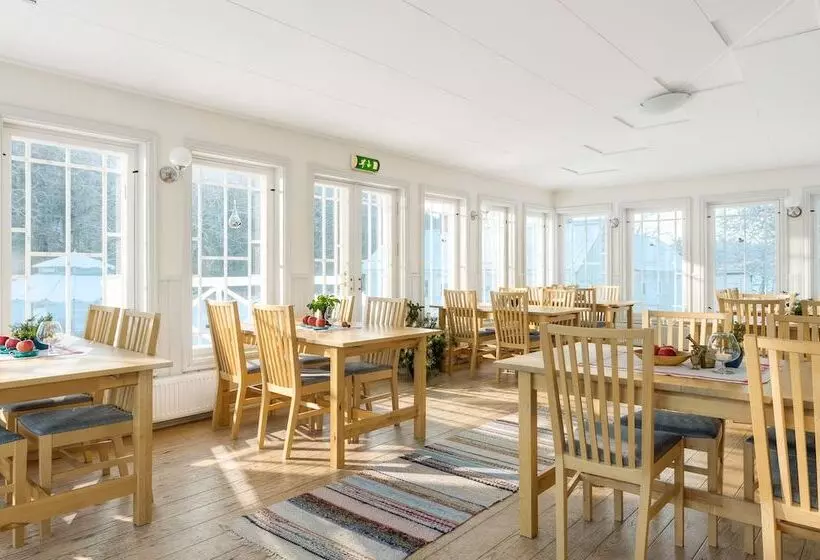 Retkeilymaja Villa Bro