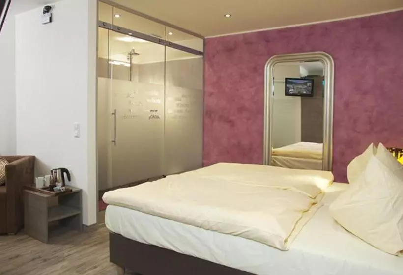 City Zimmer   Appartement Dina Mariner