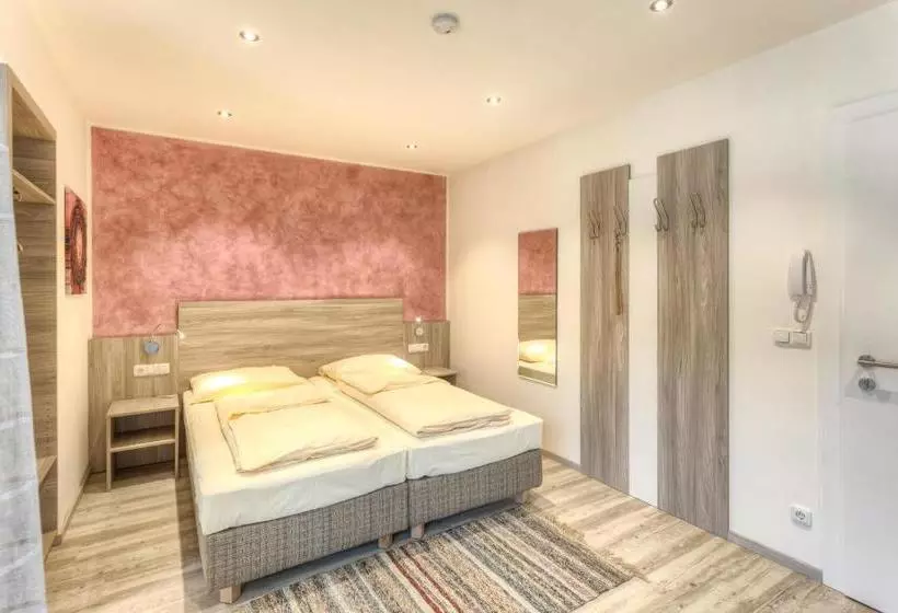 City Zimmer   Appartement Dina Mariner