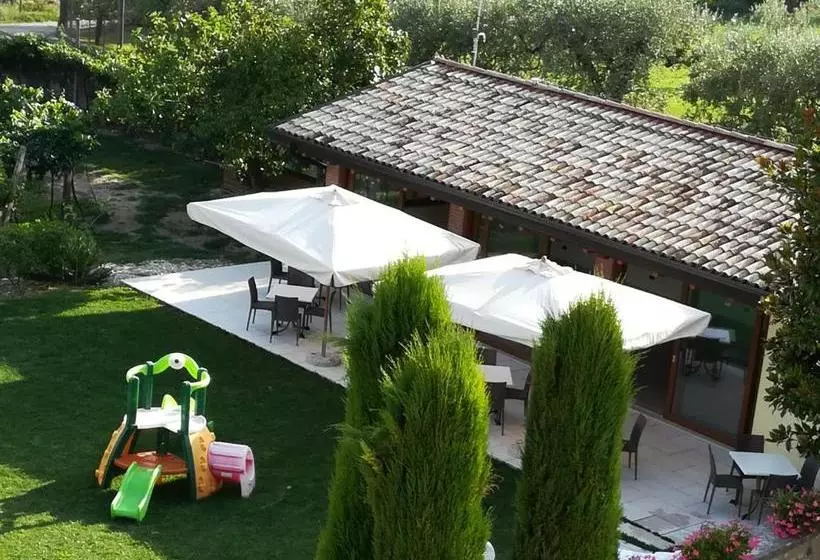 هتل Agriturismo Corte Dei Fiori
