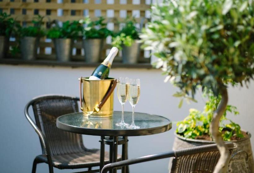 بنسيون 1863 Restaurant With Rooms