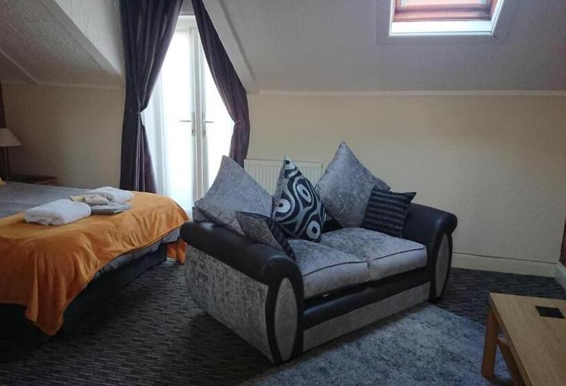 ペンション Ash Lea