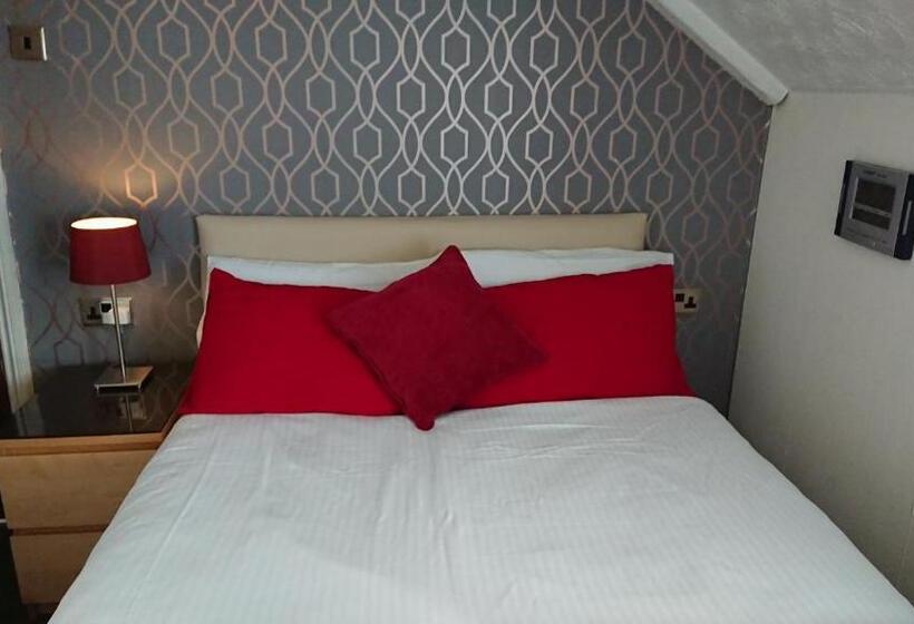 ペンション Ash Lea