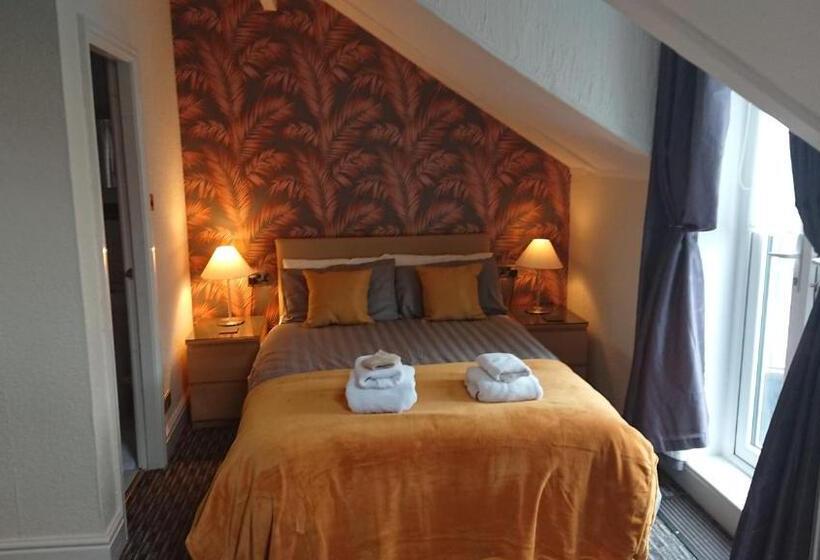 ペンション Ash Lea