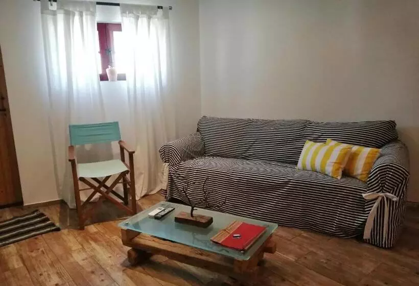 پانسیون Casa Monreal