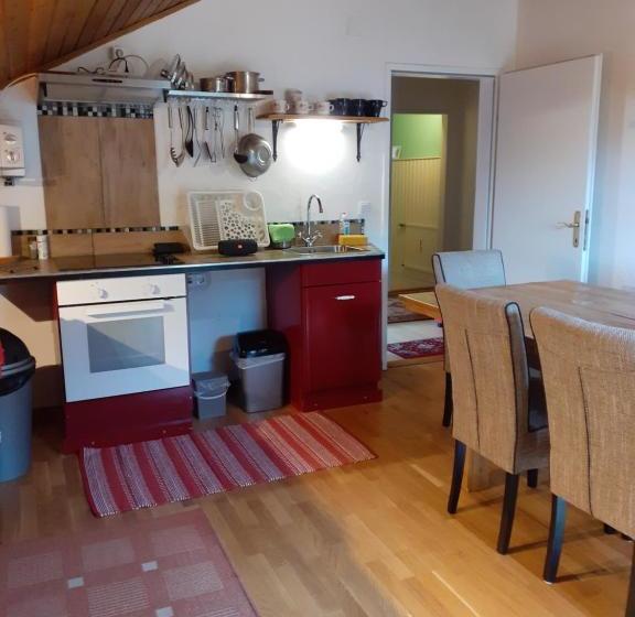 膳宿费 Four Bedroom Appartement Near Bad Kleinkirchheim