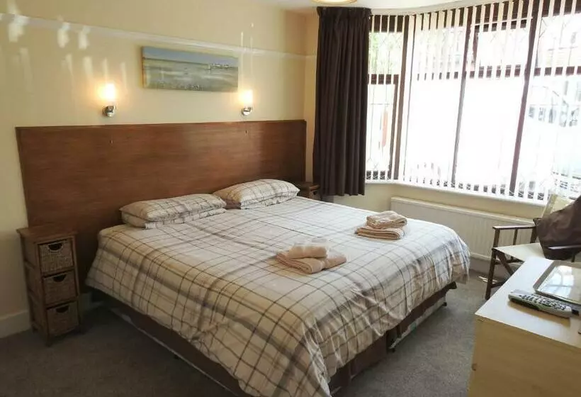 ペンション Cherish End Guest House