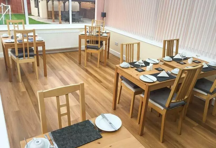 ペンション Cherish End Guest House